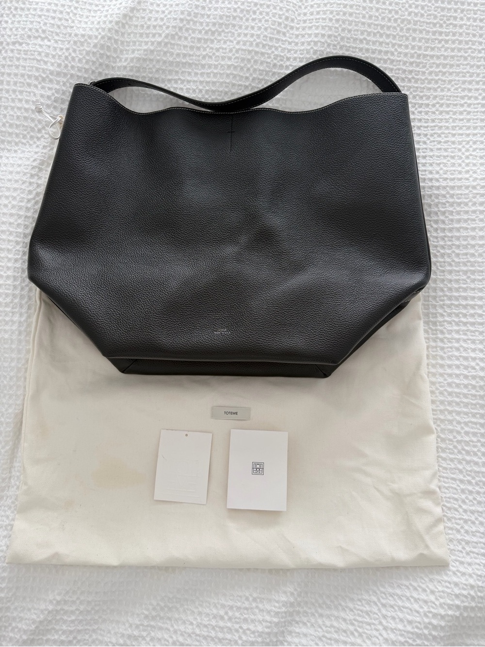 Toteme Black Pebbled Leather Shoulder Tote - Picture 5 of 12